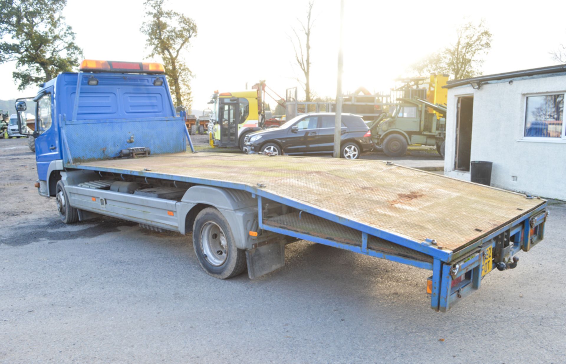 Mercedes Benz Atego 7.5 tonne beaver tail plant wagon Registration Number: V892 FOT Date of - Image 2 of 9