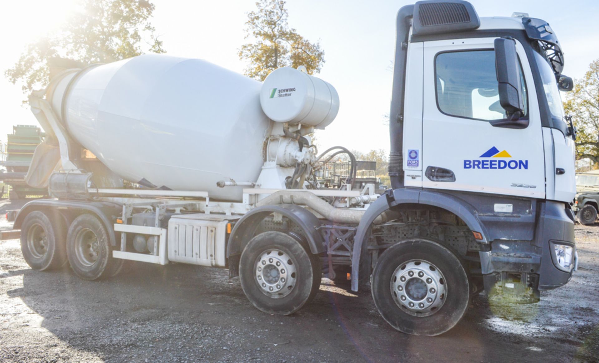 Mercedes Benz Arocs 3236 8 wheel concrete mixer lorry Registration Number: WX16 FDC Date of - Image 4 of 10