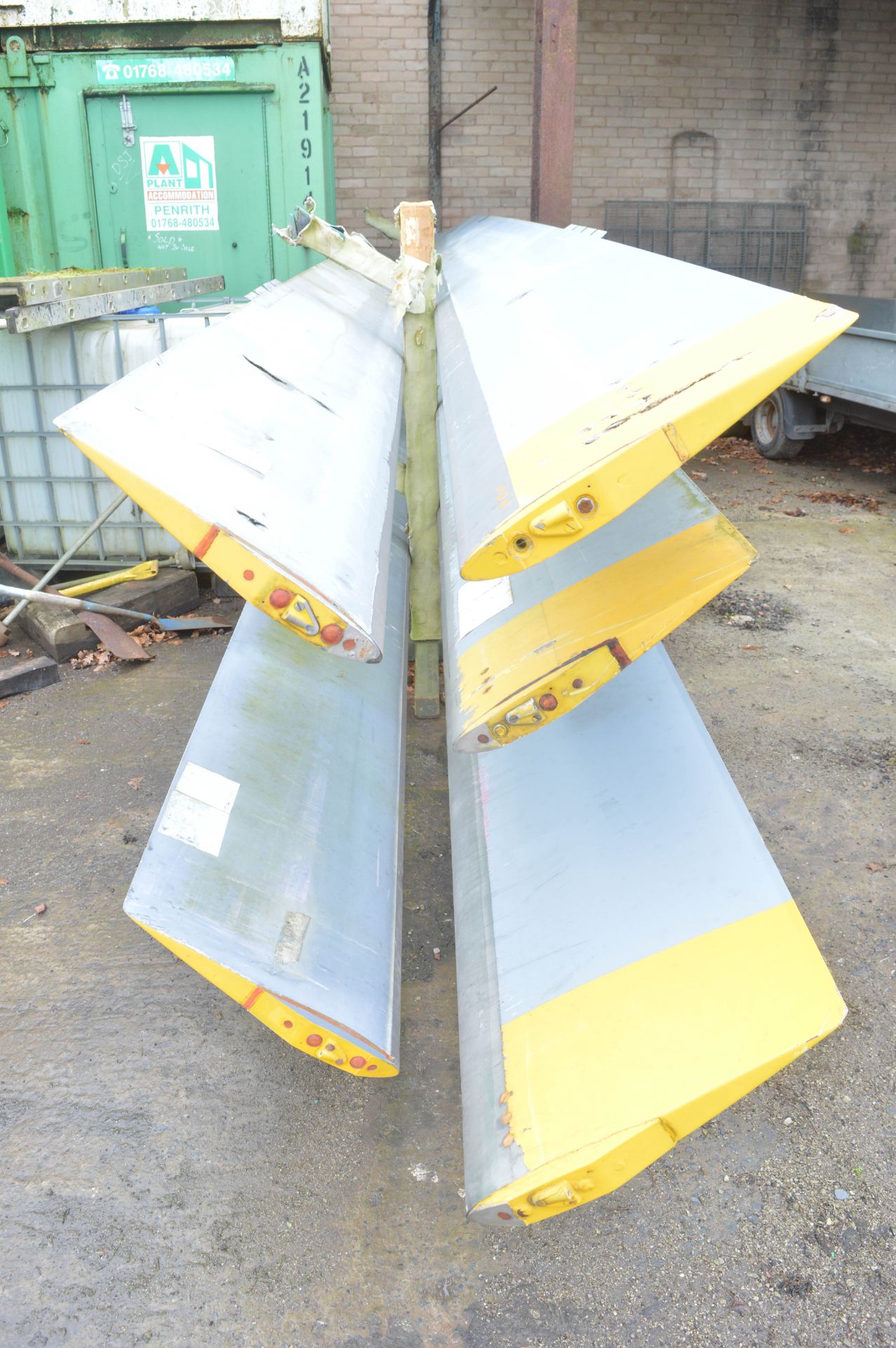 Sea King helicopter main rotor blade - Image 2 of 5