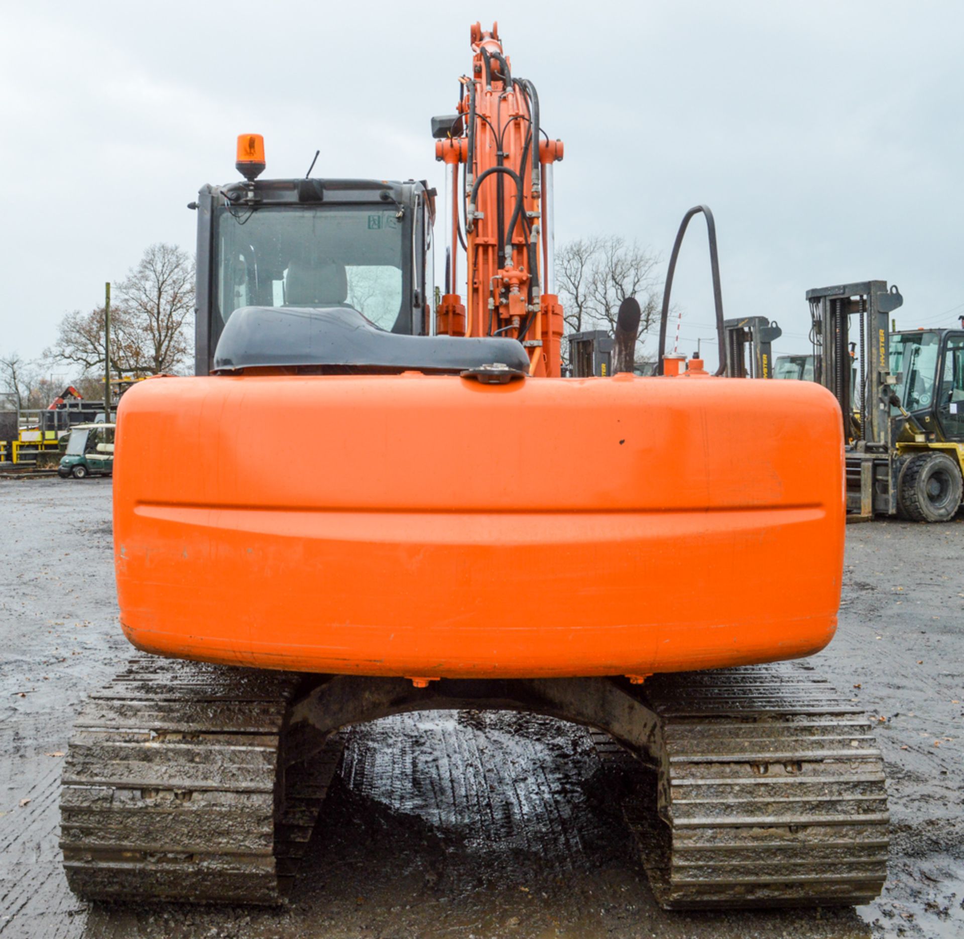 Hitachi Zaxis 130 LCN 13 tonne steel tracked excavator Year: 2010 S/N: 83263 Recorded Hours: 8982 - Image 6 of 12