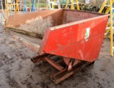 Steel tipping skip