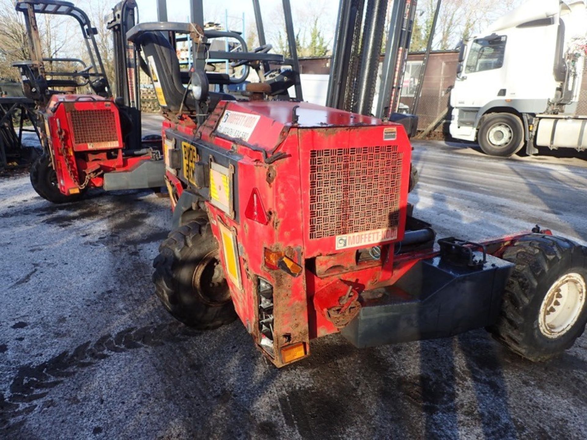 Moffett Mounty M5 20.3 truck mounted fork lift truck Year: 2005 Recorded Hours: 1307 - Image 3 of 6