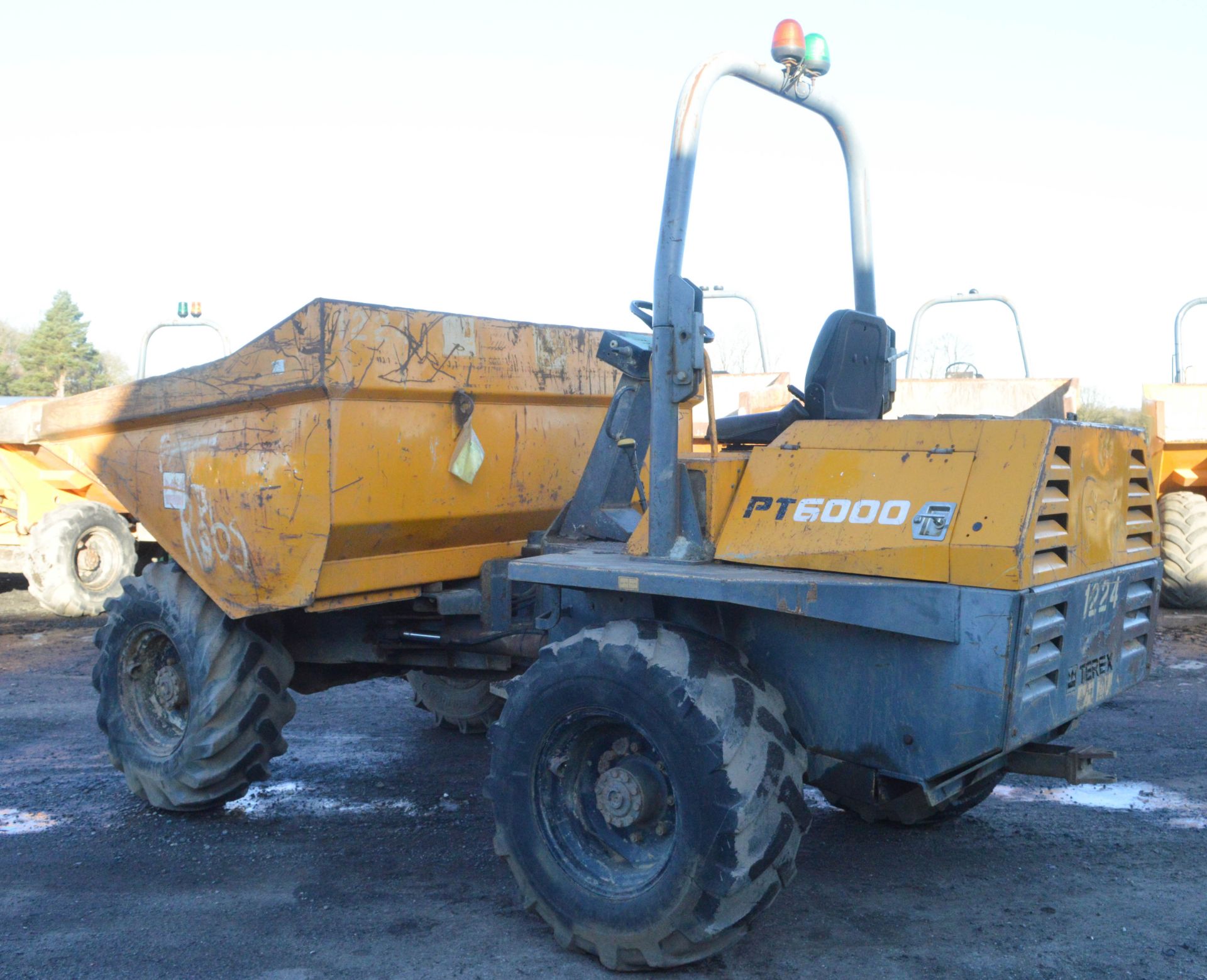 Benford Terex 6 tonne straight skip dumper  Year: 2006  S/N: E608FW154 Recorded hours: *Clock blank* - Image 3 of 12