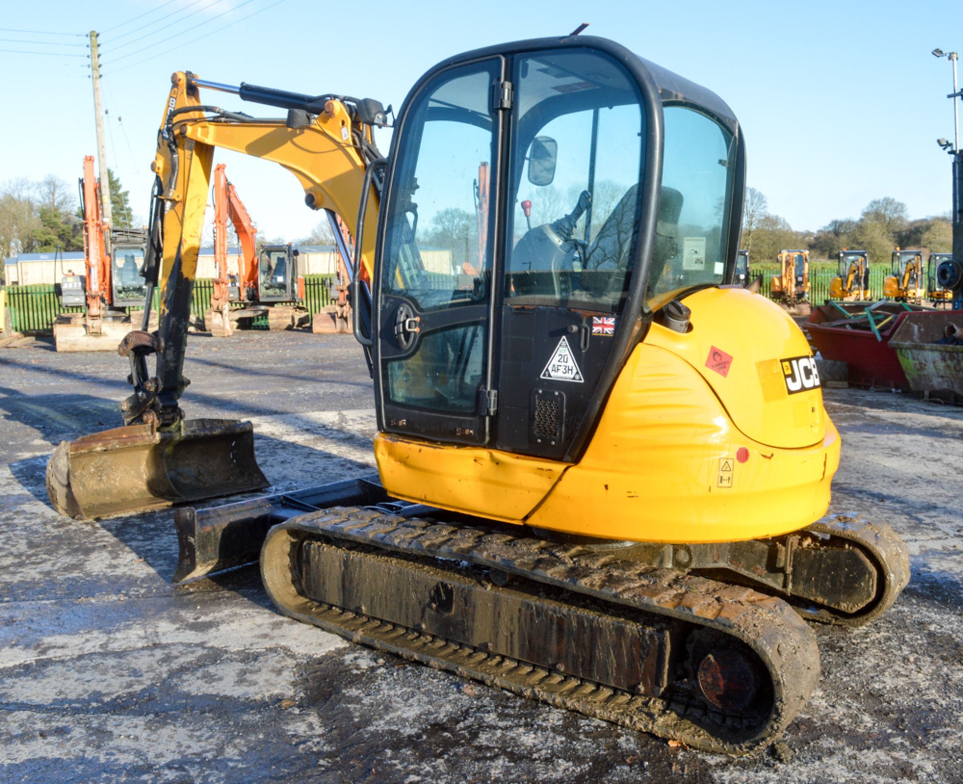 JCB 8050 RTS 5 tonne rubber tracked excavator Year: 2012 S/N: 1741687 Recorded Hours: 2462 blade, - Image 2 of 11