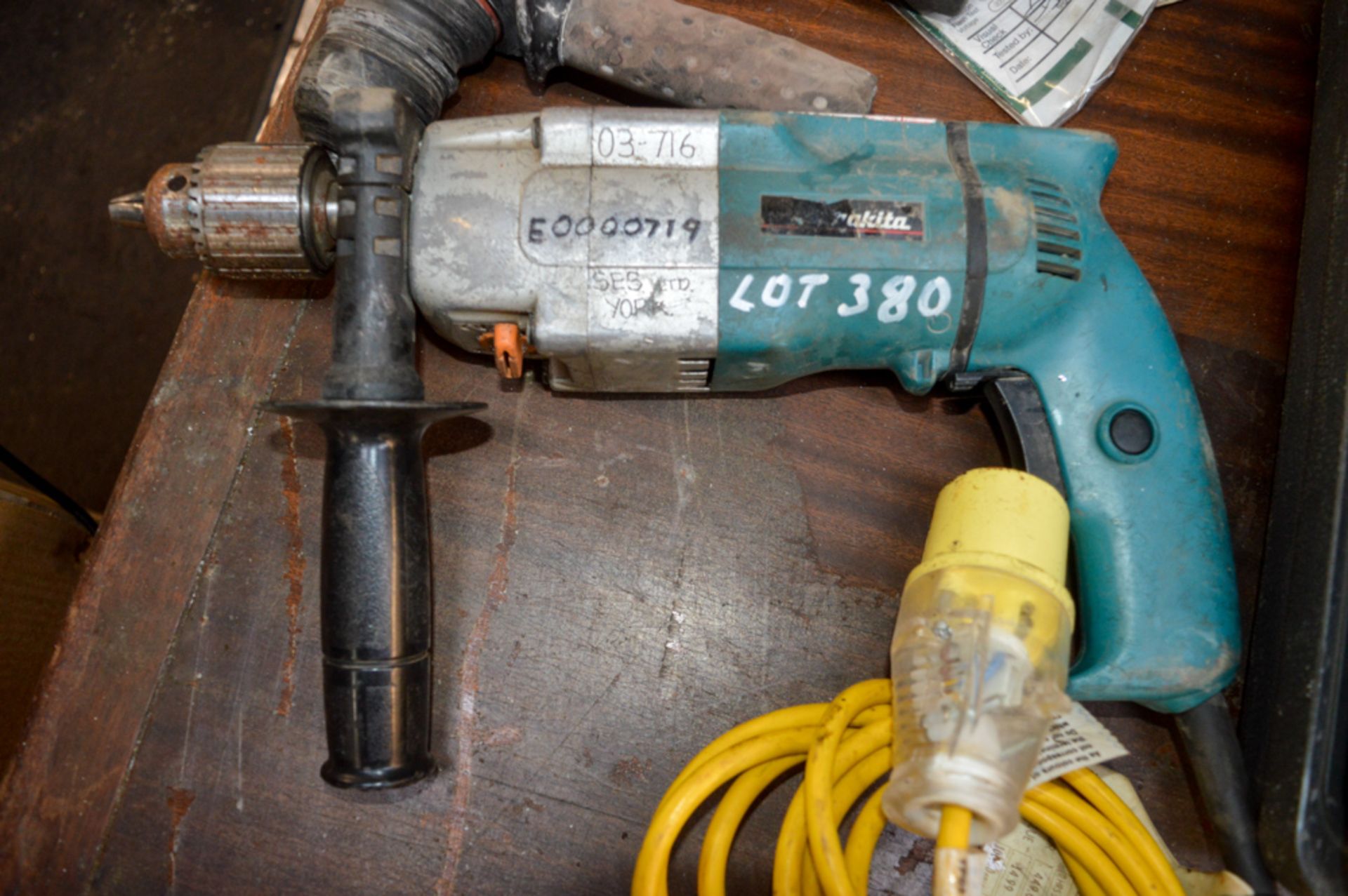 Makita 110v power drill E0000719