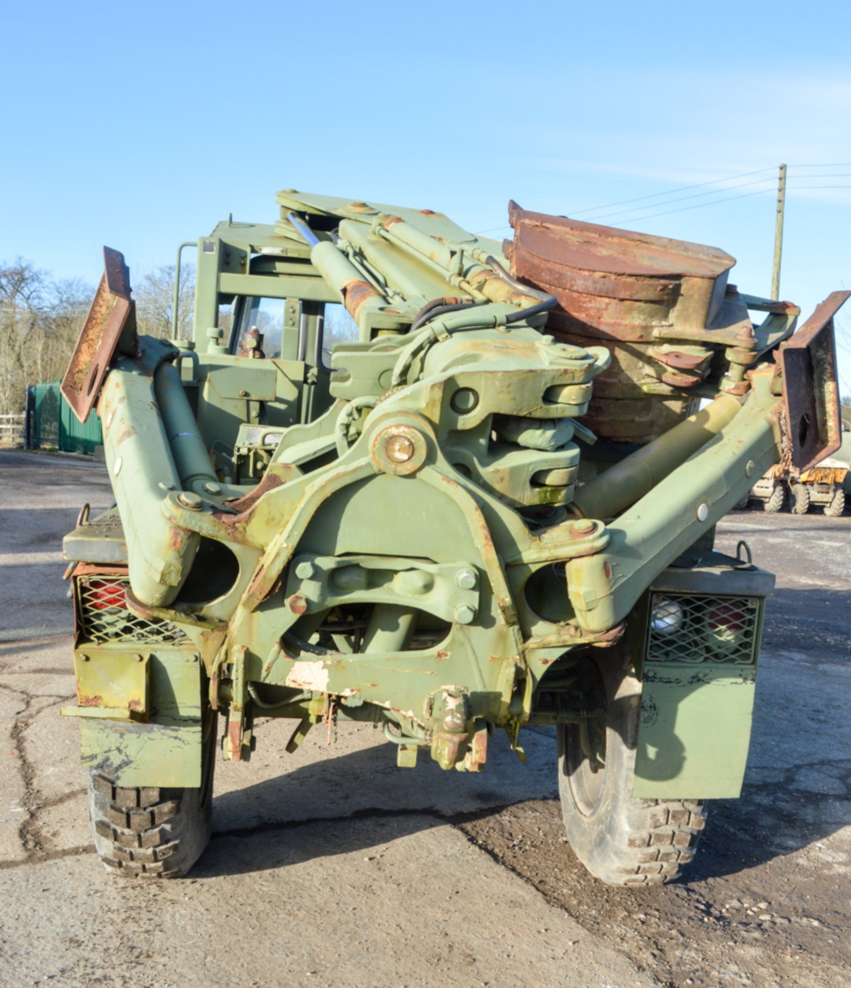 Merecedes Benz/Freightliner Unimog 419 back hoe loader Year: 1990 S/N: 1FG9992LM451751 Recorded - Image 6 of 11