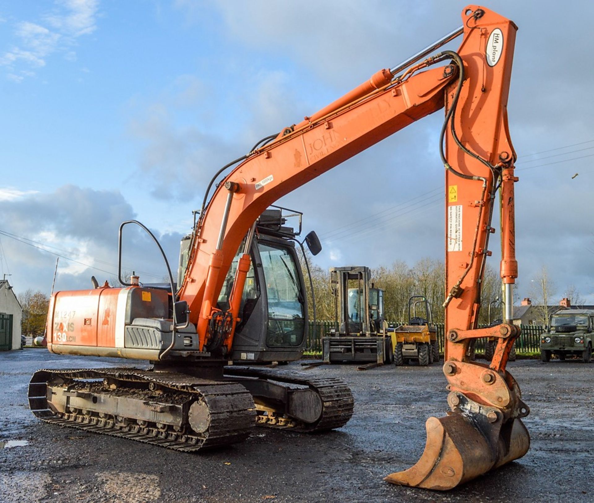 Hitachi Zaxis 130 LCN 13 tonne steel tracked excavator Year: 2010 S/N: 83215 Recorded Hours: 9686