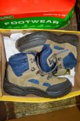 Pair of brown/blue safety boots Size 6 New & unused