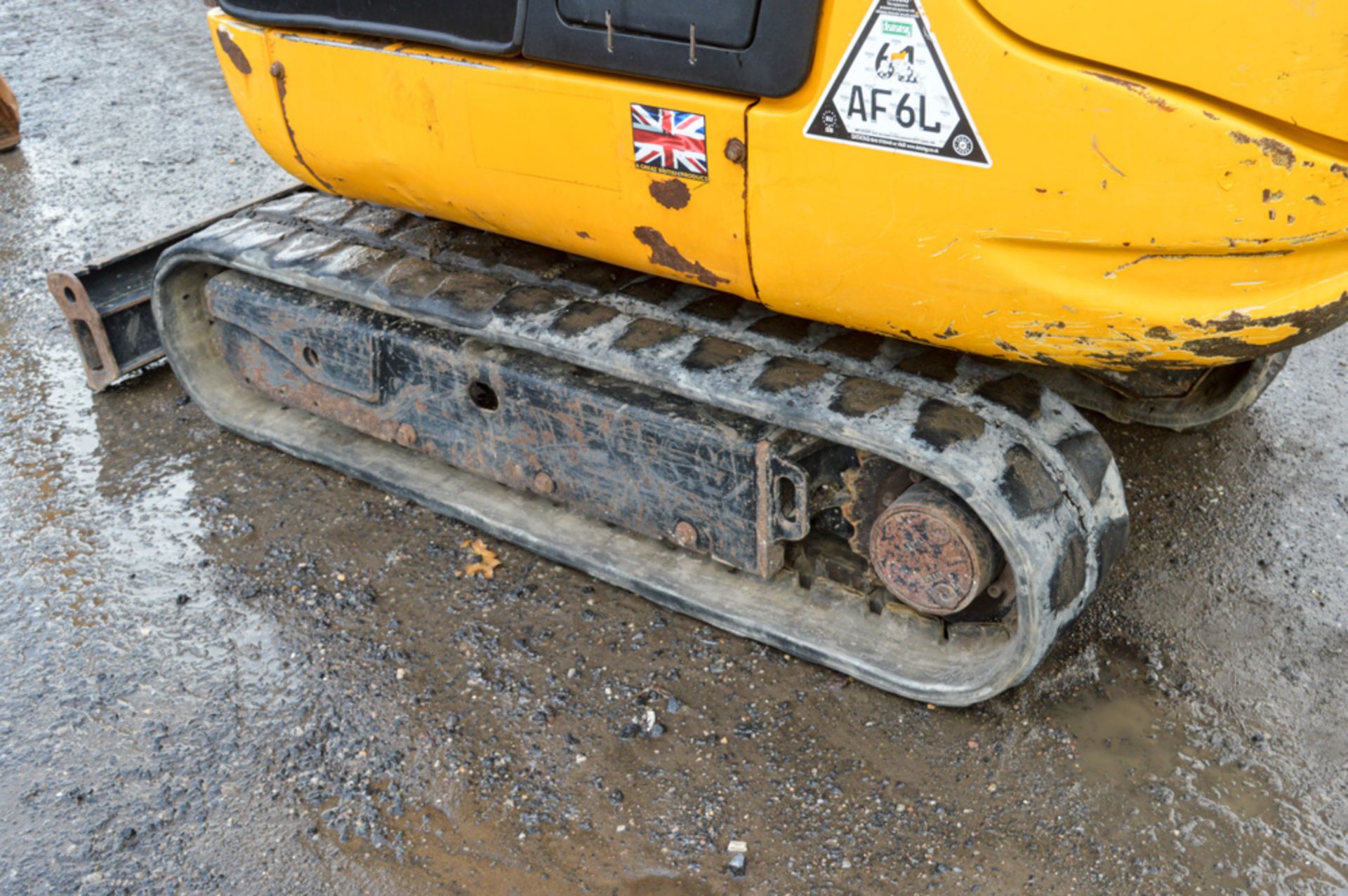 JCB 801.6 1.5 tonne rubber tracked mini excavator Year: 2012 S/N: 1794962 Recorded Hours: 1846 - Image 8 of 11