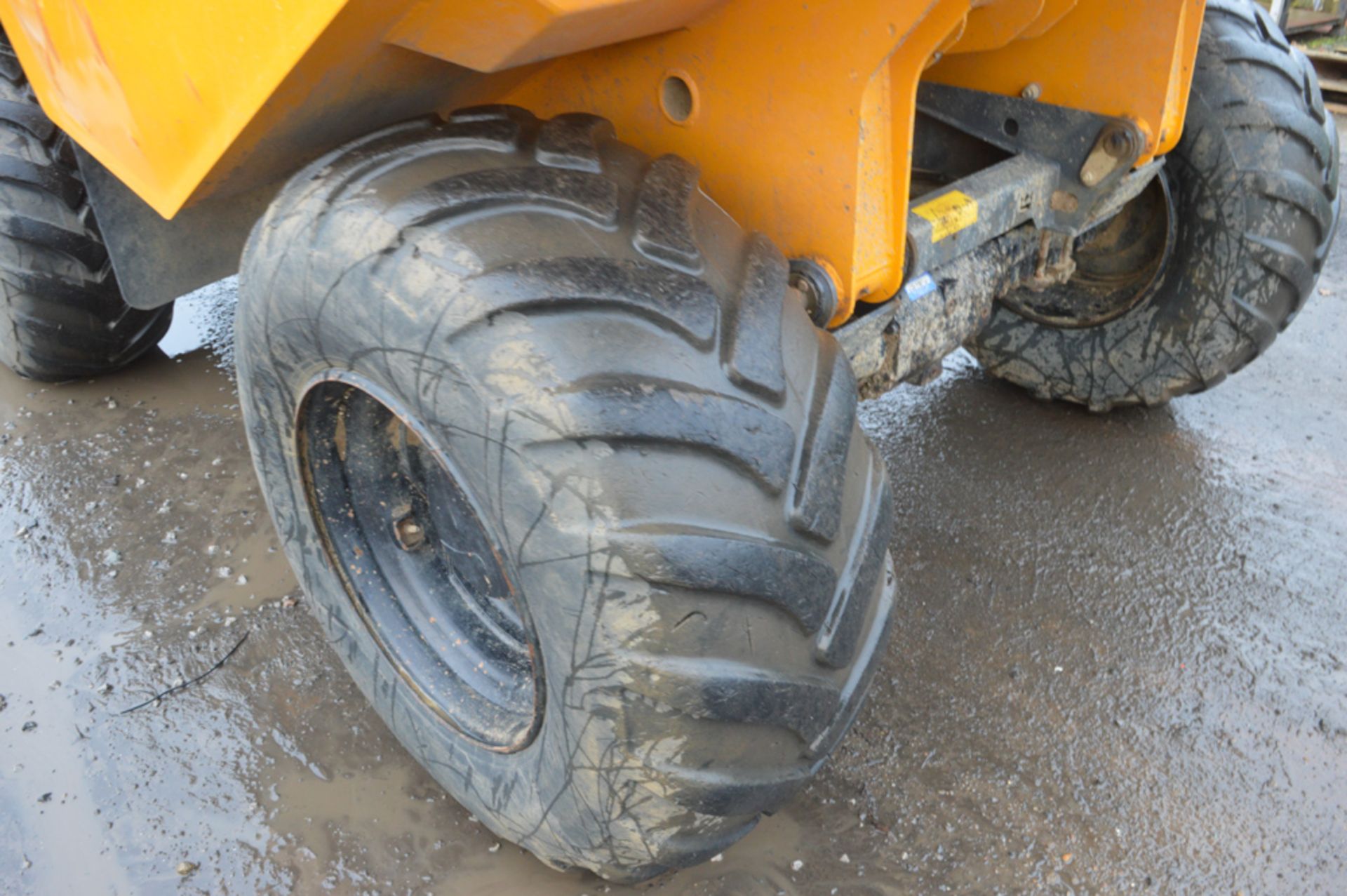 Benford Terex TA9 9 tonne straight skip dumper Year: 2014 S/N: EE9PK6032 Recorded Hours: 812 - Image 7 of 12