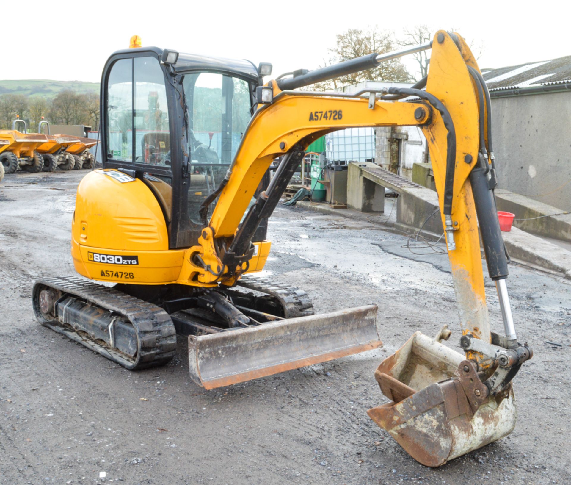 JCB 8030 ZTS 3 tonne rubber tracked mini excavator Year: 2012 S/N: 2021578 Recorded Hours: 1922 - Image 4 of 11