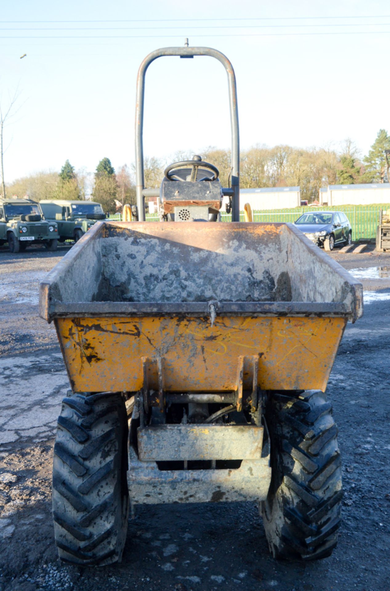 Benford Terex HD1000 1 tonne hi-tip dumper Year of Manufacture: 2011 Model Year: 2012 S/N: EBBNW1420 - Image 5 of 11