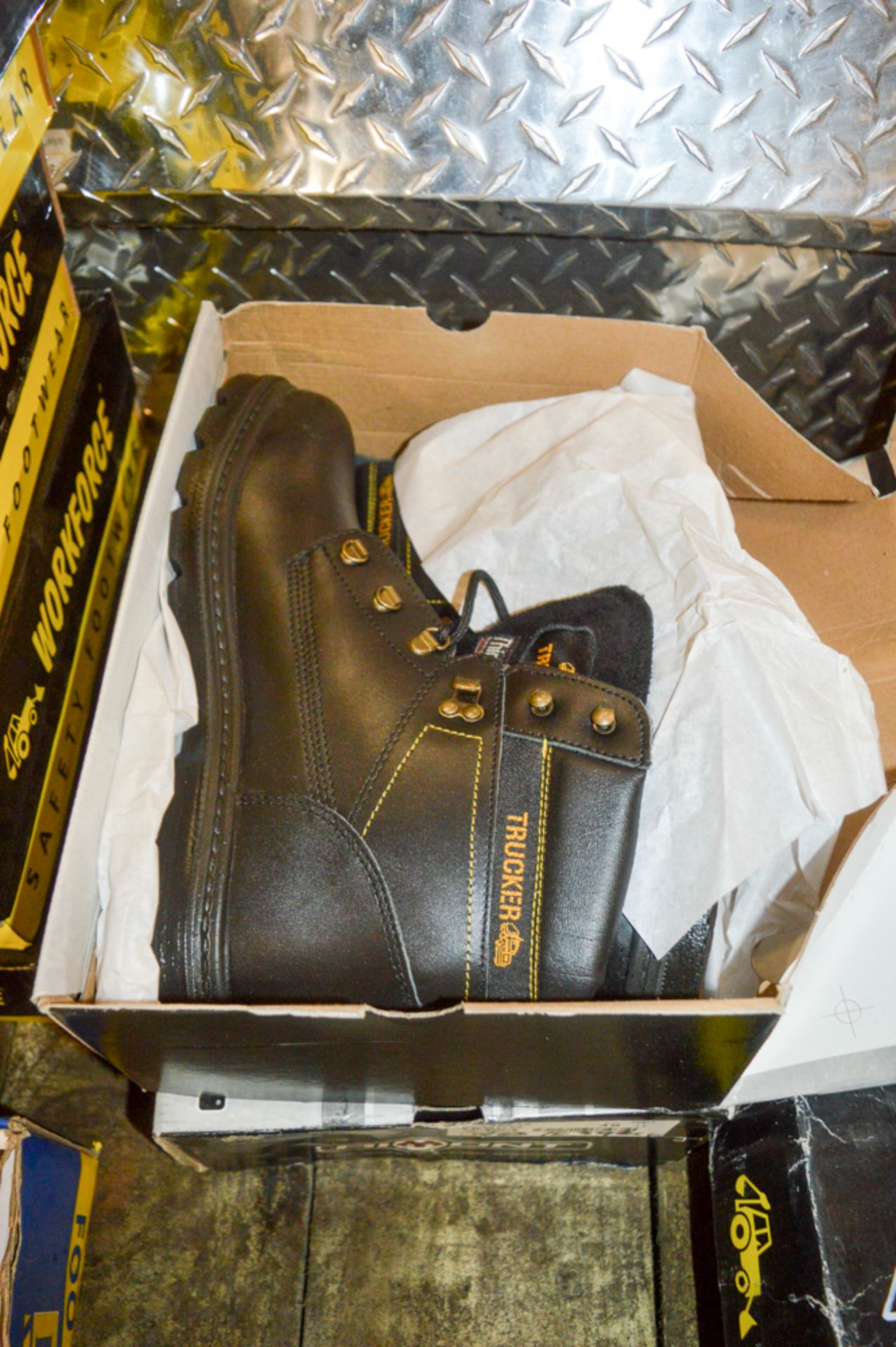 2 pairs of black safety boots Size 11 New & unused