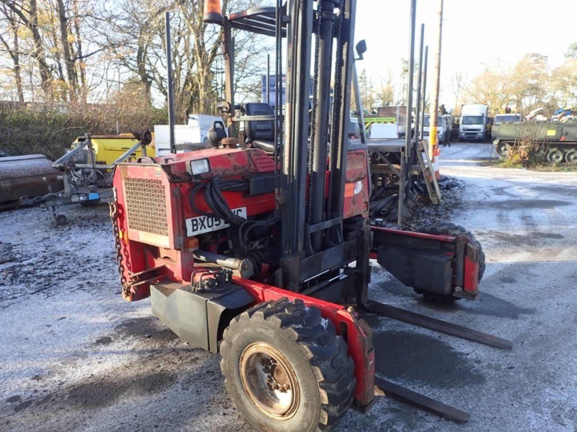 Moffett Mounty M5 20.3 truck mounted fork lift truck Year: 2005 Recorded Hours: 1281