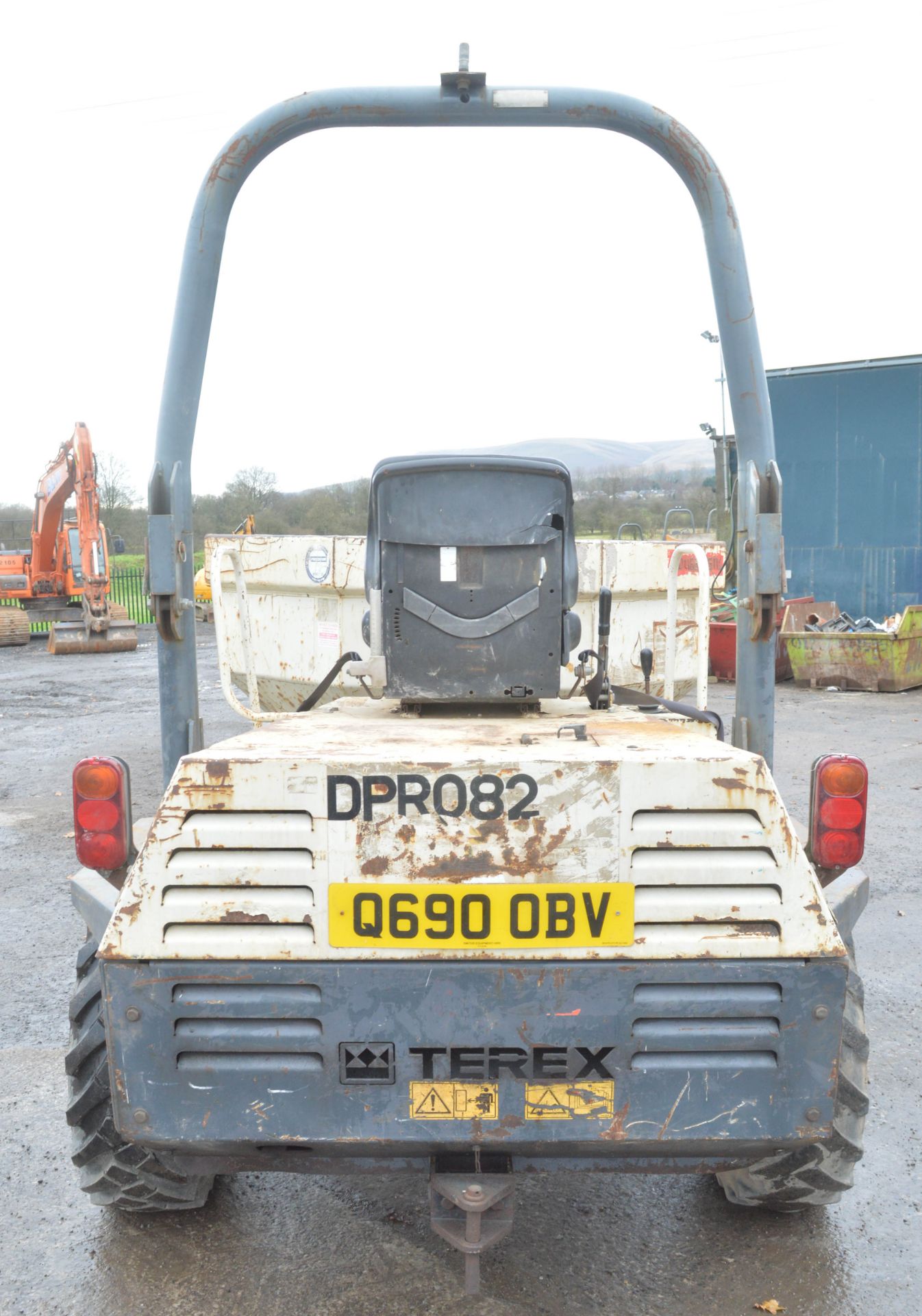 Benford Terex 3 tonne swivel skip dumper Year: 2006 S/N: E603FS096 Recorded Hours: 3120 DPR082 - Image 6 of 12