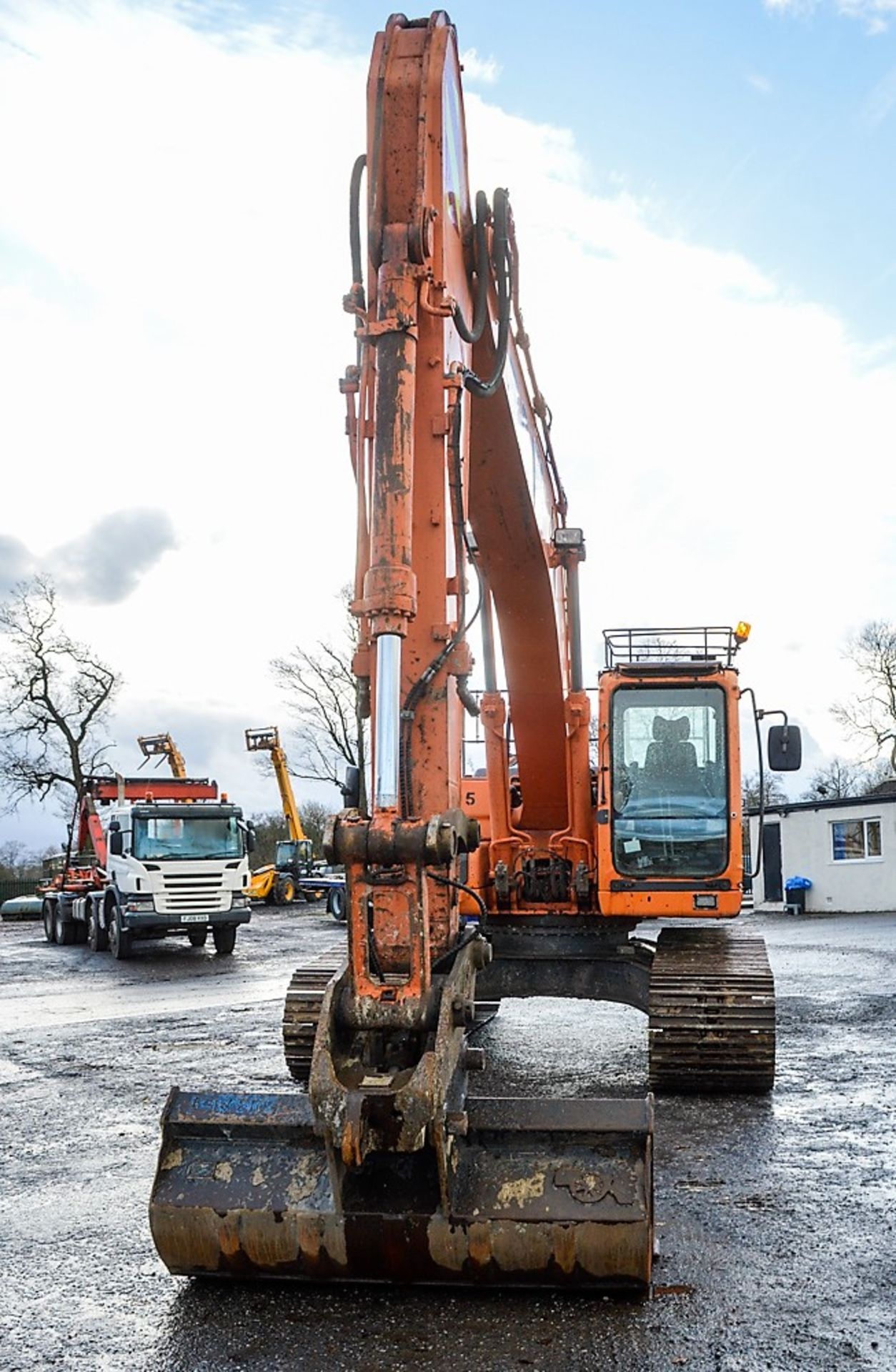 Doosan DX 225 LC 22 tonne steel tracked excavator Year: 2010 S/N: 50438 Recorded Hours: 7592 - Image 5 of 12