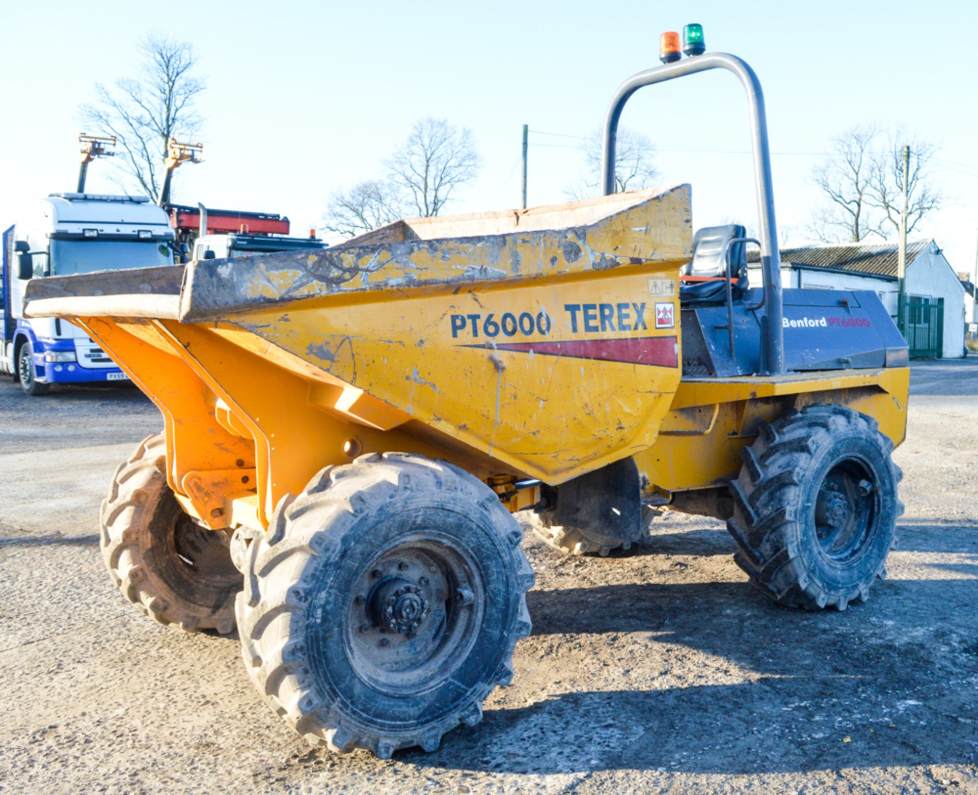 Benford Terex 6 tonne straight skip dumper Year: 2002 S/N: E205HA006 Recorded Hours: Not - Image 3 of 11