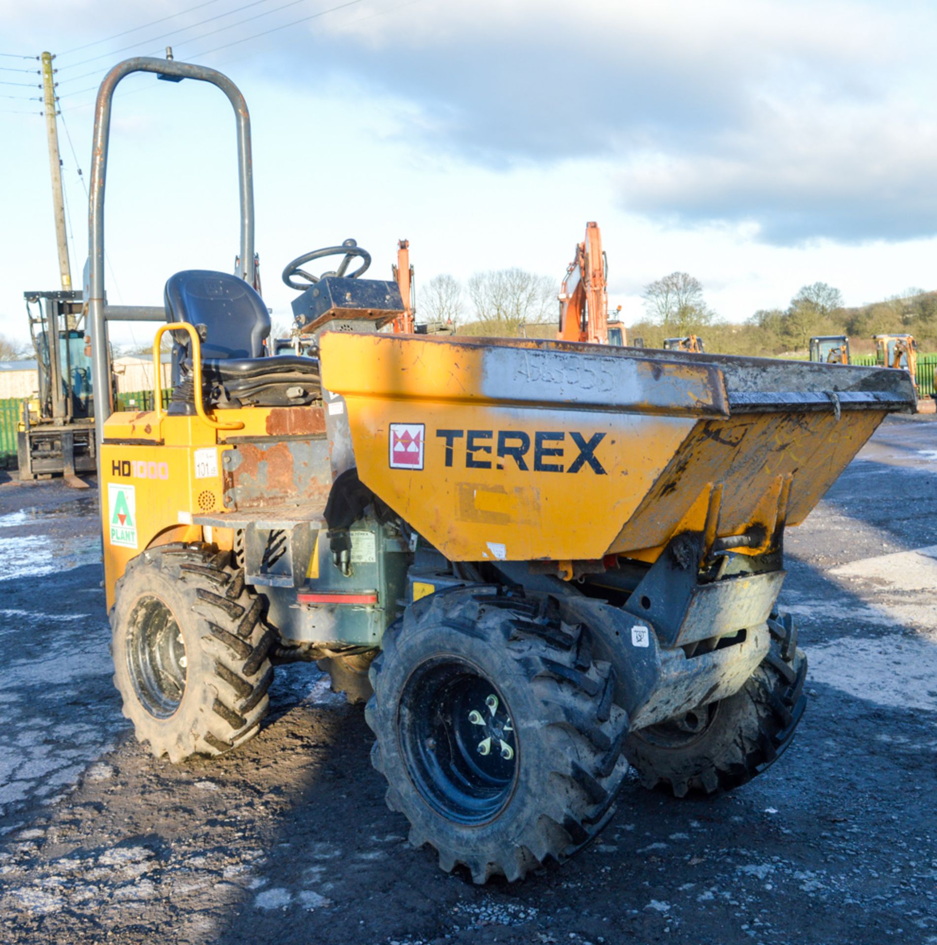 Benford Terex HD1000 1 tonne hi-tip dumper Year of Manufacture: 2011 Model Year: 2012 S/N: EBBNW1420