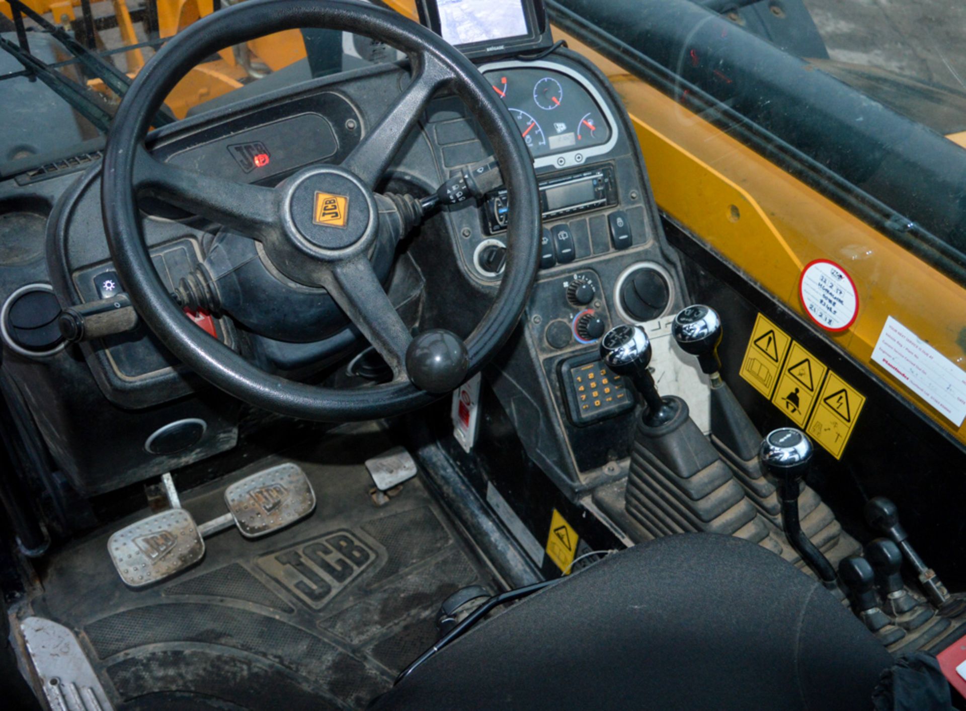 JCB 535-125 Hi-Viz 12.5 metre telescopic handler Year: 2012 S/N: 2149140 Recorded Hours: 2182 c/w - Image 13 of 13