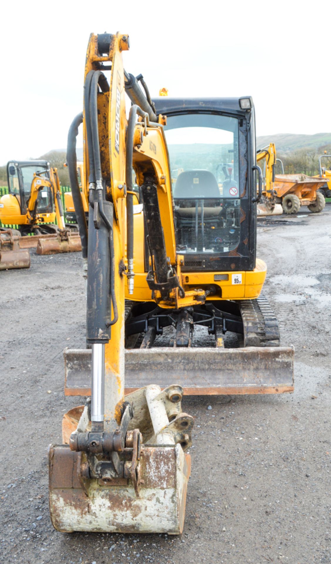 JCB 8030 ZTS 3 tonne rubber tracked mini excavator Year: 2012 S/N: 2021578 Recorded Hours: 1922 - Image 5 of 11