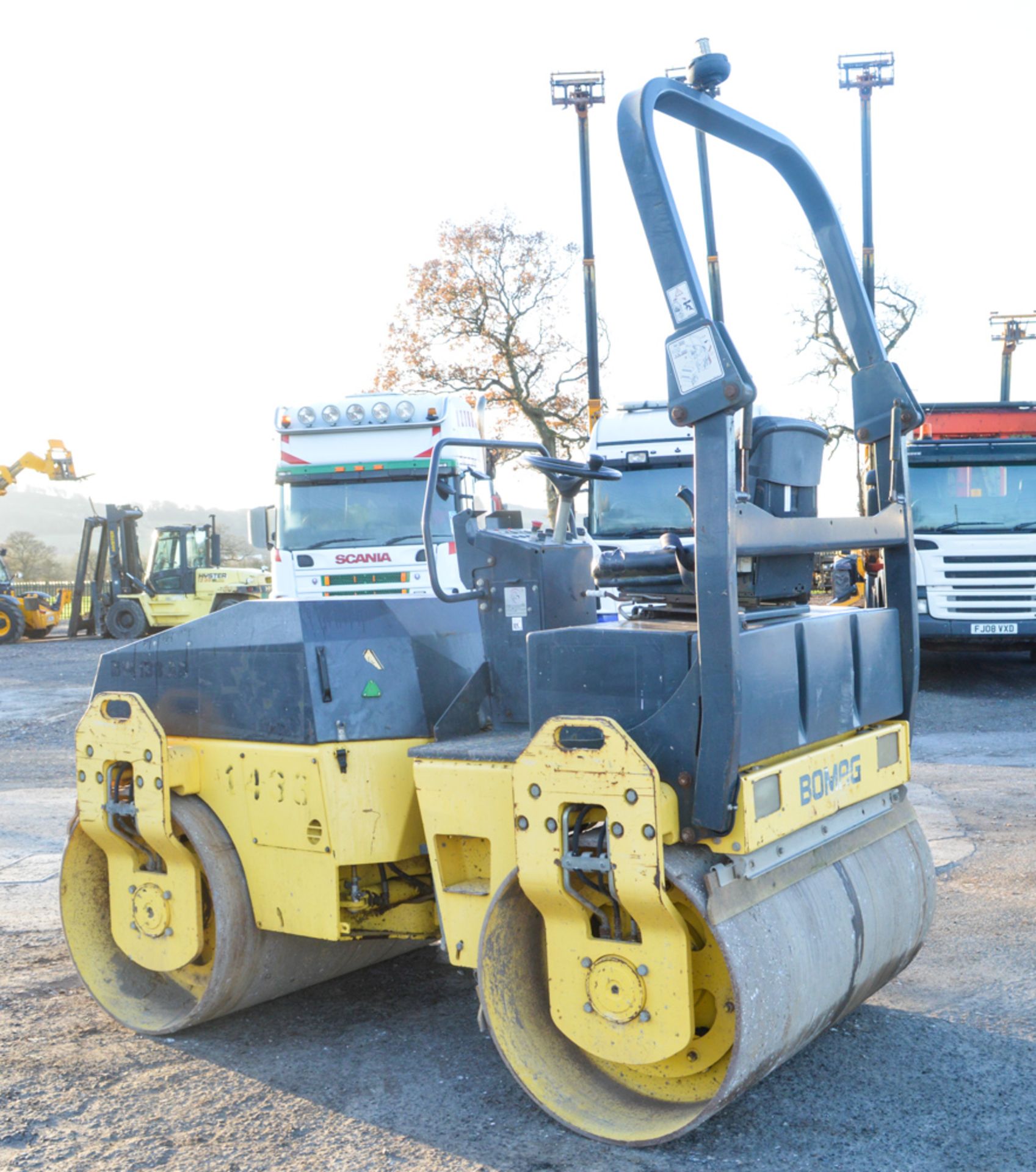 Bomag BW138AD double drum ride on roller Year: 2006 S/N: 42514 Recorded Hours: 1137 1433 - Image 3 of 7