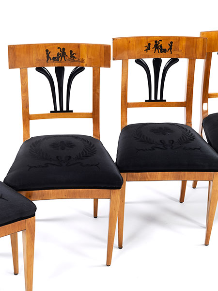 Sitzgarnitur mit Tisch, Stühlen und Armlehnstühlen Höhe der Stühle: 87 cm. Breite: 45 cm. Tiefe: ca. - Image 12 of 14