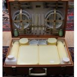 Brexton boxed picnic set complete with Fiesta pattern by Barker Bros,