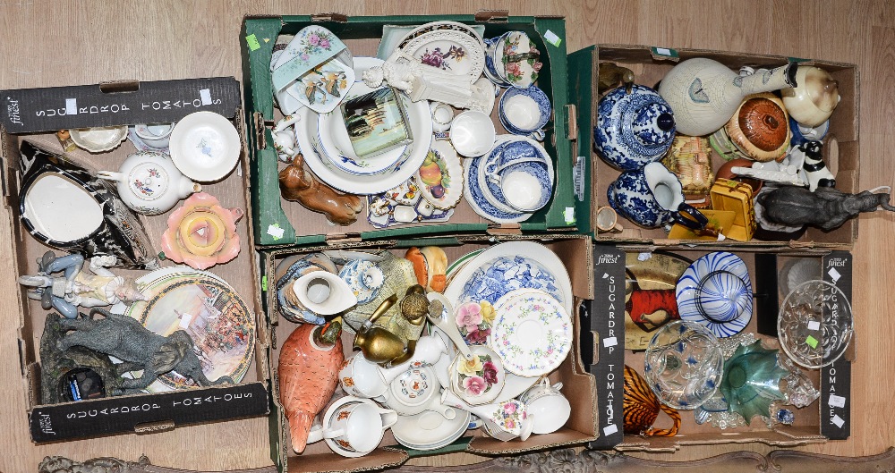 A collection of ceramics and glass, including Border Fine Art trinket box cottage ware, Goss,