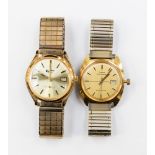 A Timex gentlemen's gold plated automatic bracelet watch with date window,