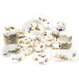 Royal Worcester 'Autumn Gold' dinner service (1 box)