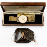 A 9ct gold gentlemans Smiths cased wrist watch, with flexible strap,