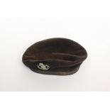 WW2 British Royal Armoured Corps black tankers beret. Complete with Kings Crown RAC cap badge.