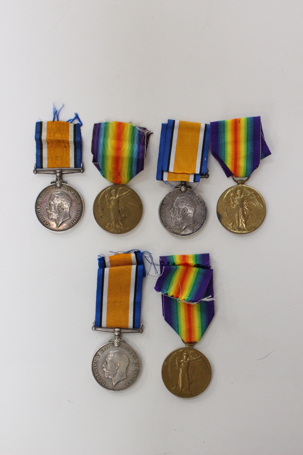 WW I pairs British War Medal and Victory to 1687 SJT, T.