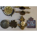 Collection of enamel and Gold lapel badges belonging to Killy Wilson: WW1 Army Recruiting Staff