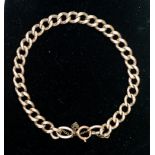 A 9ct gold chain bracelet, 30.