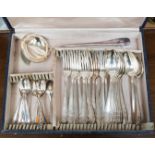 Silver plated French cutlery in a blue case, Societe Anonyme Argental, weight 76.