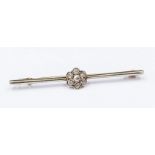 A fifteen carat gold bar brooch,