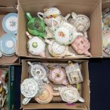 Two boxes of novelty teapots (14 approx)