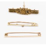 A 15ct gold estruscan style Victorian brooch,