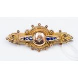 A cased 9ct gold Victorian mourning brooch,