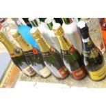 Champagne, including Heidsieck Monopole Blue Top, Piper Heidsieck, Moet & Chandon,