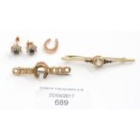 Two 9ct gold Victorian bar brooch,