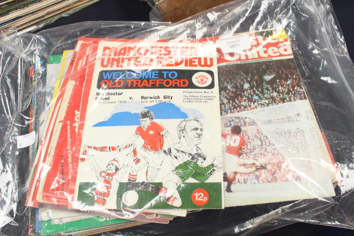 Miscellaneous Programmes: A collection of assorted 1960's and 1970's football programmes to