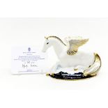 Royal Crown Derby Pegasus, limited edition 767/1750, with certificate, 1st quality, gold stopper,