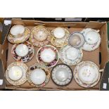 Cabinet cups and saucers to include Copeland Spode Q (1 box)