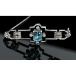 An Art Deco design aquamarine and diamond set 14ct white gold bar brooch with platinum setting,