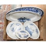 A Royal Worcester part dinner set, including: meat plate; tureens, etc,