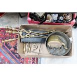 A tun dish, cased carving set with horn and white metal handles, horse brasses, companion set,