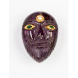 Mogul amethyst jewel 19th century with green stone eyes,