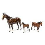 A Beswick model of a brown gloss horse,